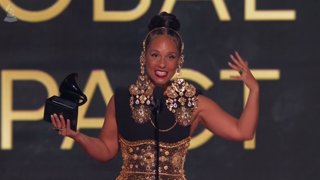 ⁣ALICIA KEYS Wins Global Impact Award | 2025 GRAMMYs Acceptance Speech