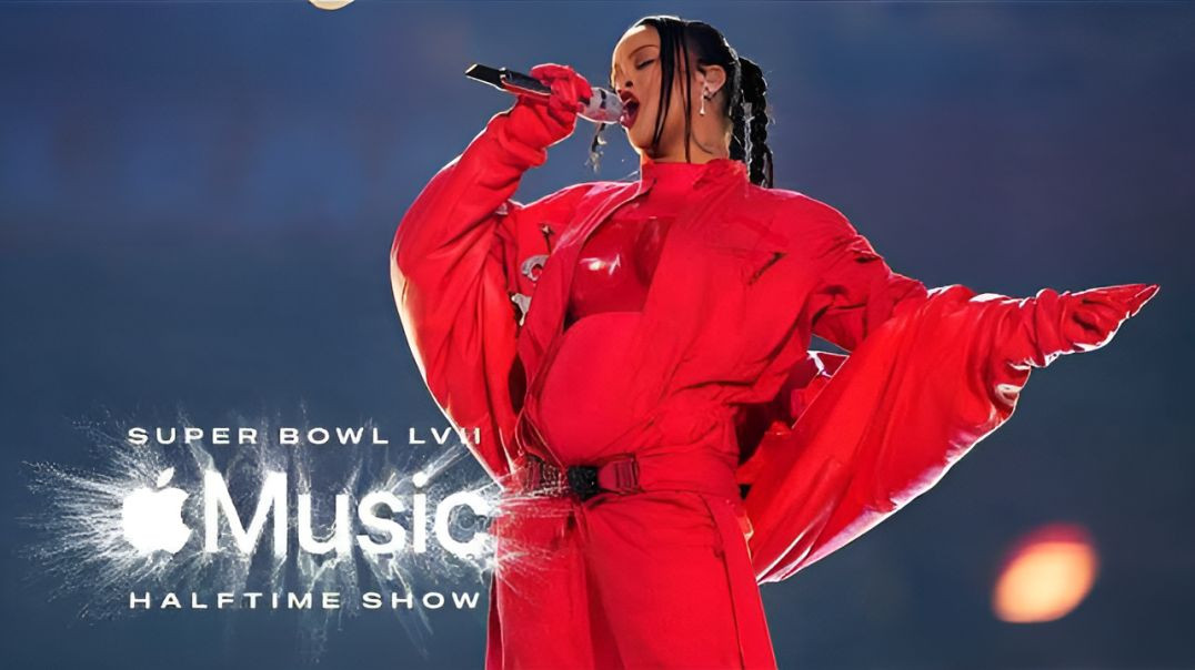 ⁣Rihanna’s FULL Apple Music Super Bowl LVII Halftime Show