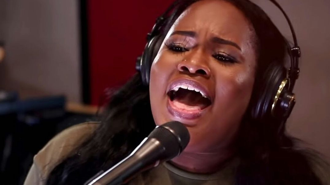 ⁣Tasha Cobbs Leonard - Your Spirit ft. Kierra Sheard (Official Video)