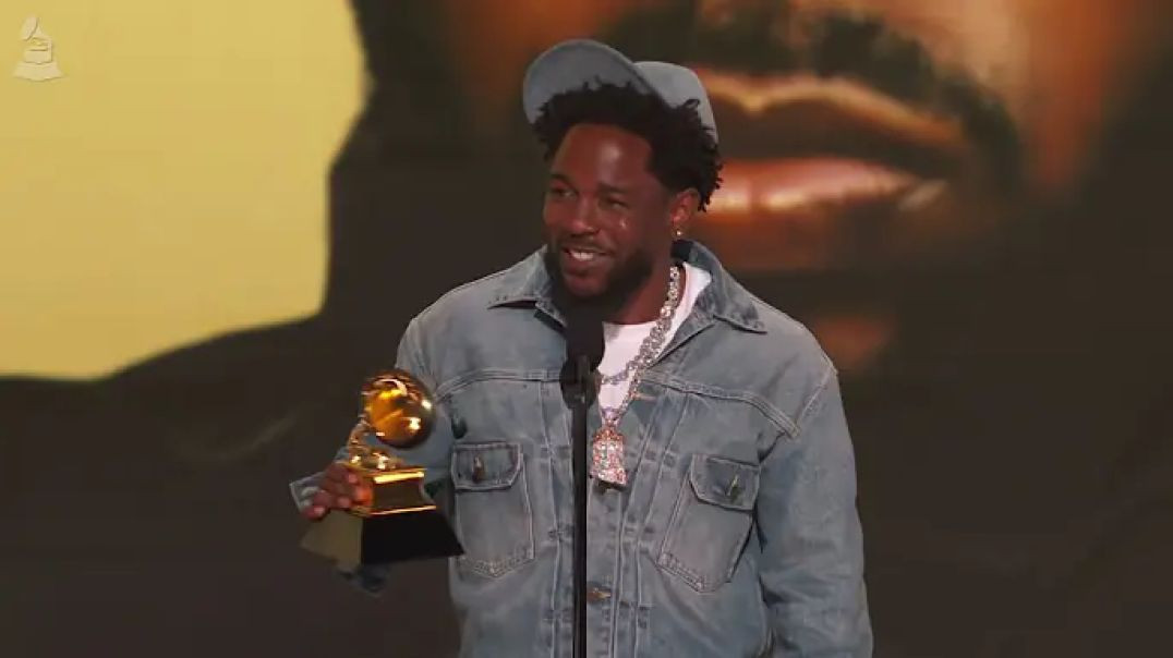 ⁣KENDRICK LAMAR Wins Record Of The Year For "NOT LIKE US" | 2025 GRAMMYs Acceptance Speech