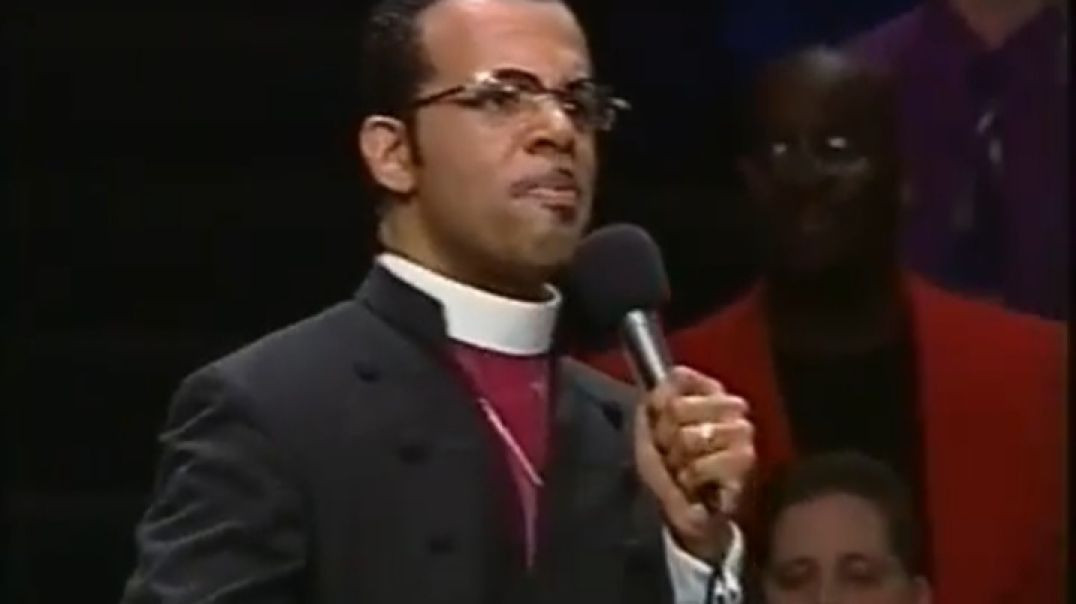 ⁣Bishop Carlton Pearson- I know the Lord will make a way