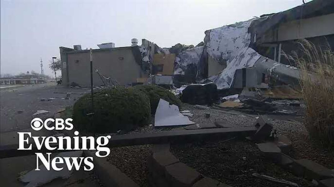 ⁣Violent tornadoes tear through neighborhoods in the South, Midwest