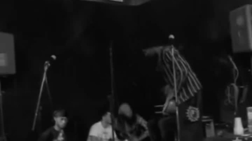 REAL LIFE TRIBE VIBEZ N FREQUENTSEAS