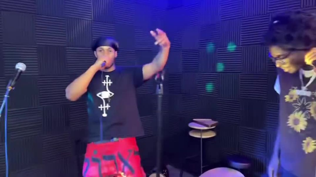 Satchmosighha live @ just breathe