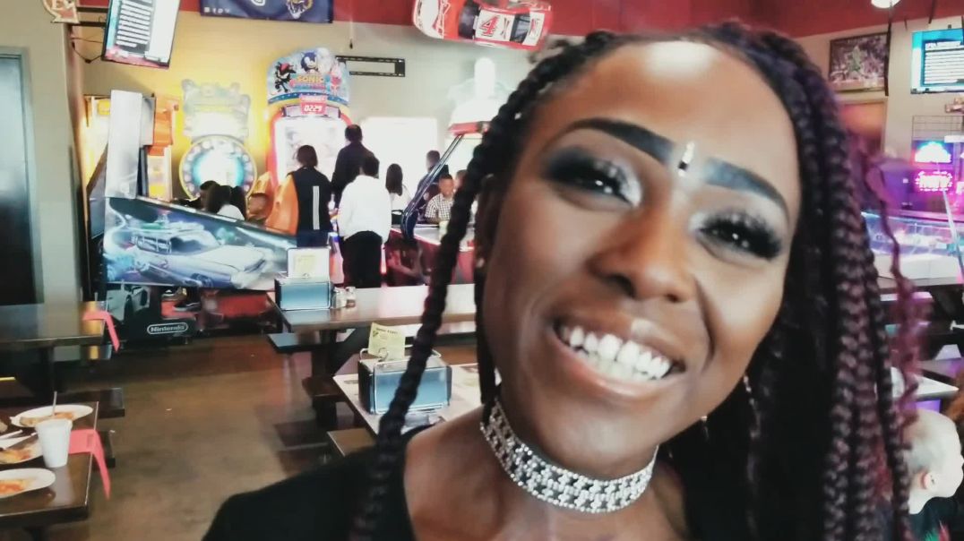 ⁣So in Love Family Subscriber Xbox GIveaway