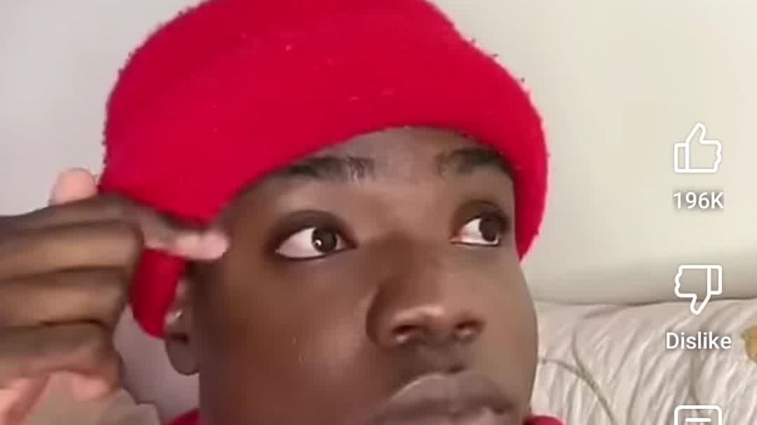 ⁣When your mom tells you to clean the dishes and sweep the floors