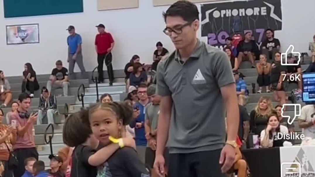 ⁣When your daughter wins against little bro and this happens