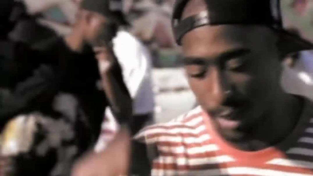 ⁣2Pac - Keep Ya Head Up