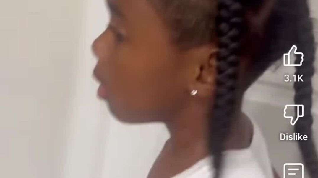 ⁣When your little brother gives you a hiding spot away