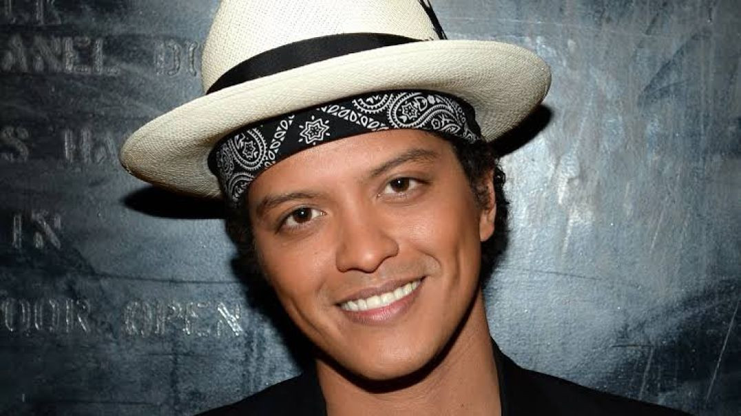 ⁣Bruno Mars Mocks $50 Million Gambling Debt Rumor