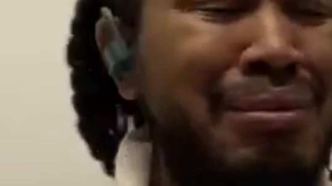 ⁣RnB Singer EXPOSED! Singing Without Auto-Tune!