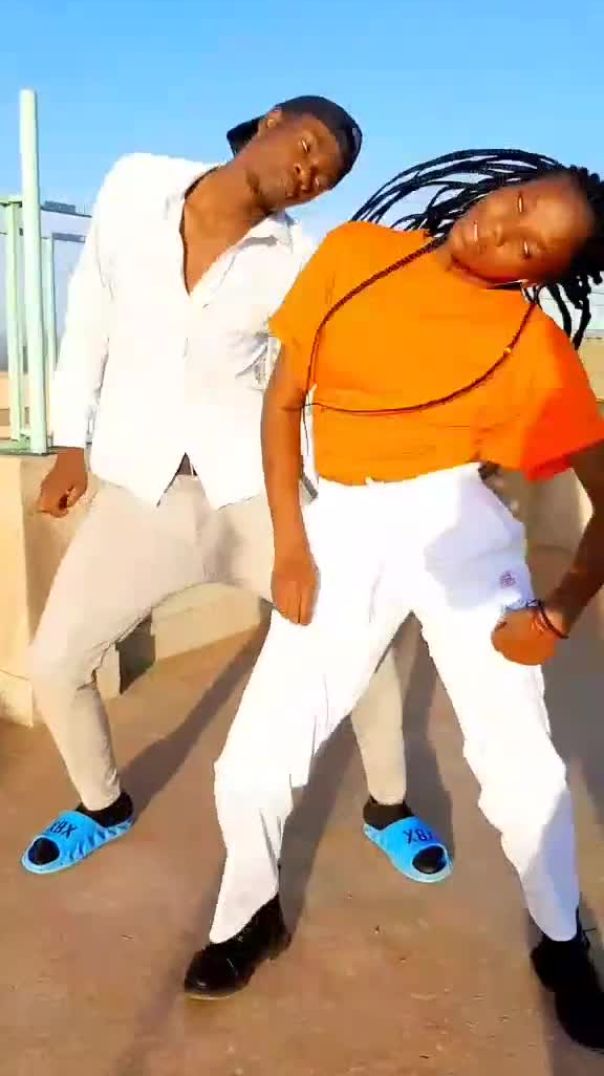 Dance vibe