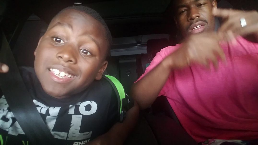 ⁣Ap 1nabillion Freestyling with son J Funk in the car Blessings coming in from the left and the right