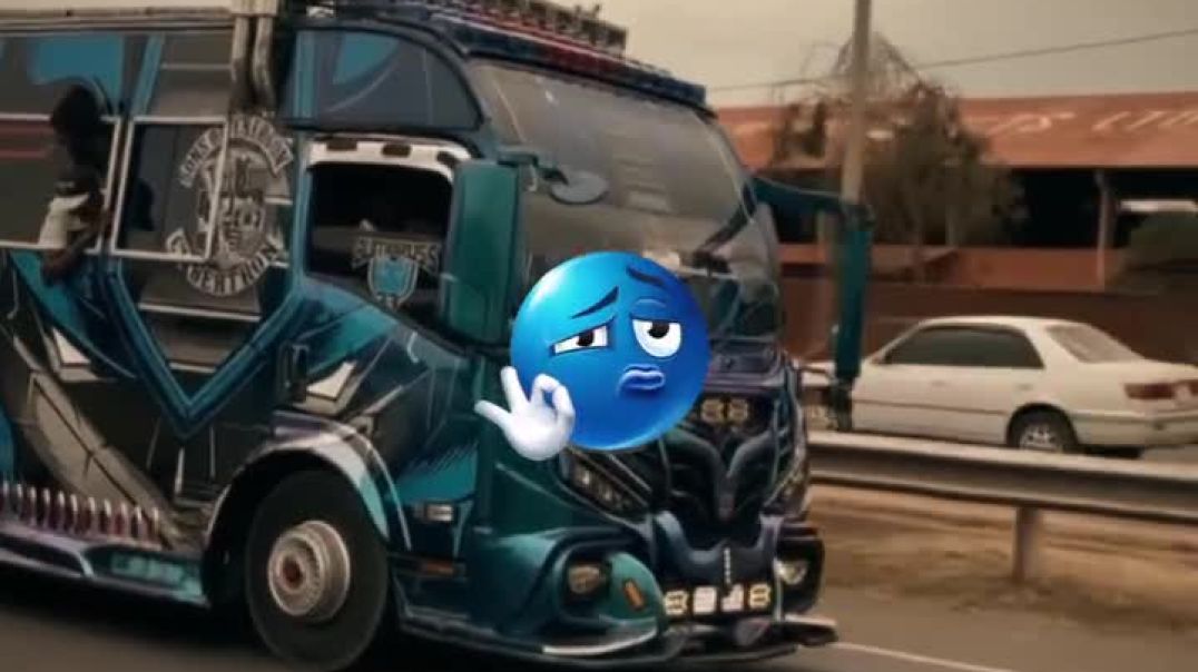 ⁣Highway Vibes with Optimus Prime 😎👌🏾🔝