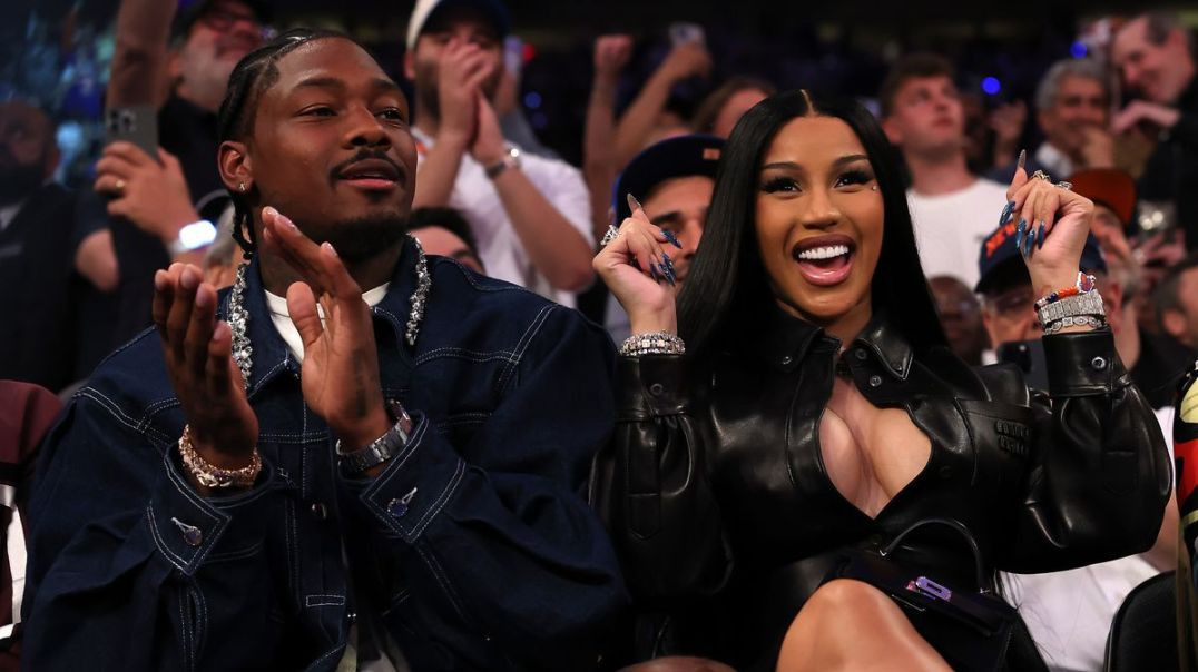 ⁣Cardi B's Boyfriend Stefon Diggs Reacts to Pregnancy