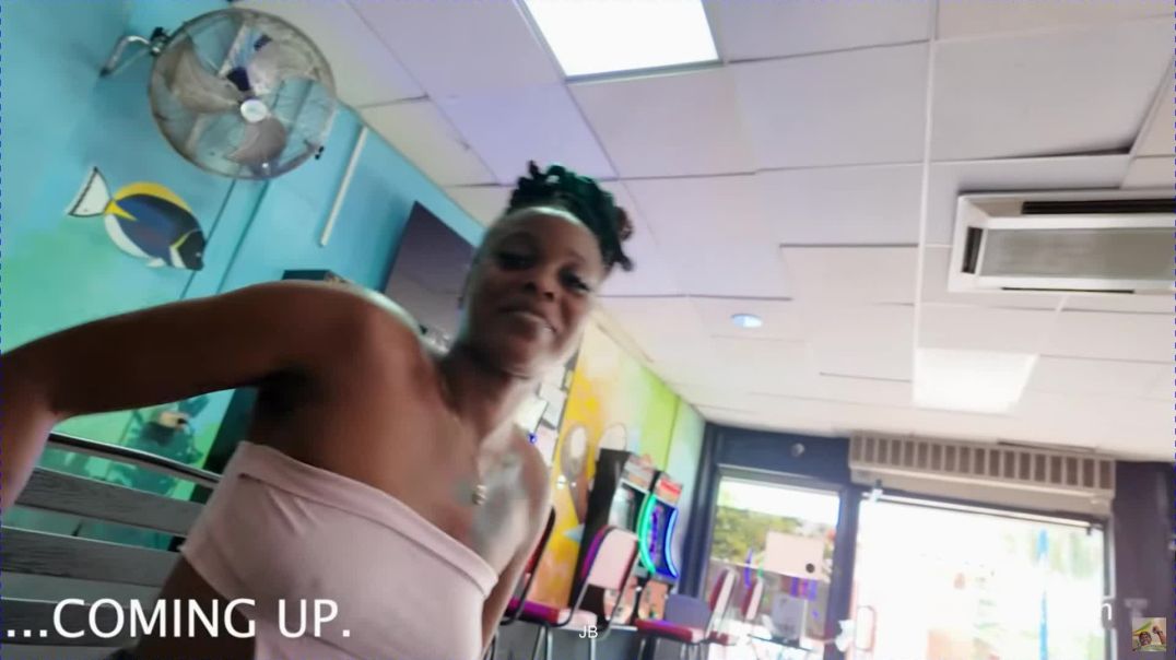 ⁣GHANAIAN MEETING A BEAUTIFUL JAMAICAN WOMAN, AND THIS HAPPENED