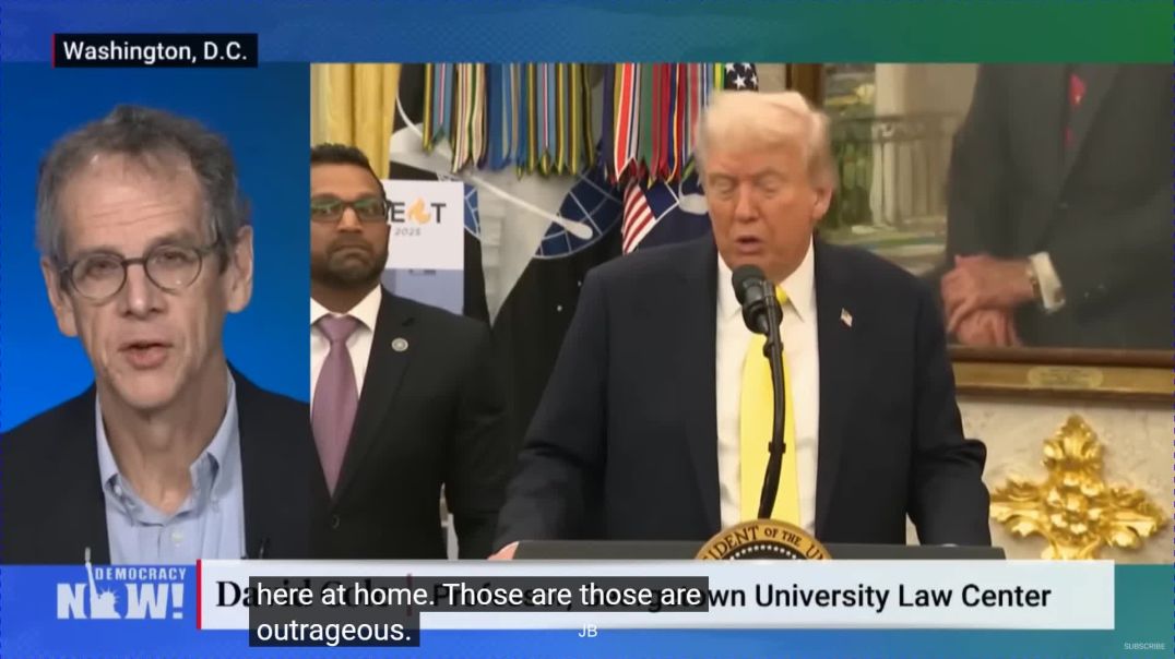 ⁣Cold-Blooded Murder David Cole on Trump's Boat Attacks &amp;amp; CIA Covert Action in Venez