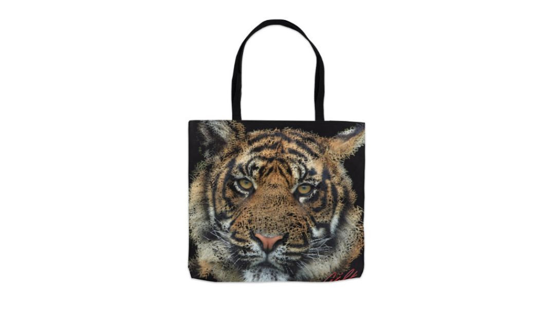 ⁣Tiger Essence Tote Bag
