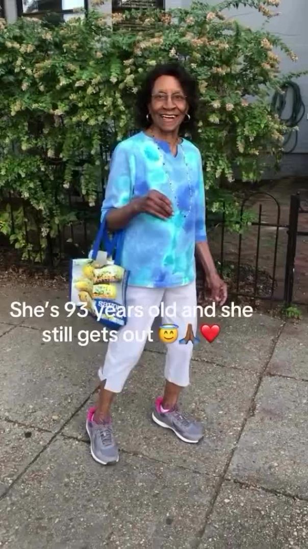 🤯 via "@gaylajofficial 93 where? Credit: @irak_street14"