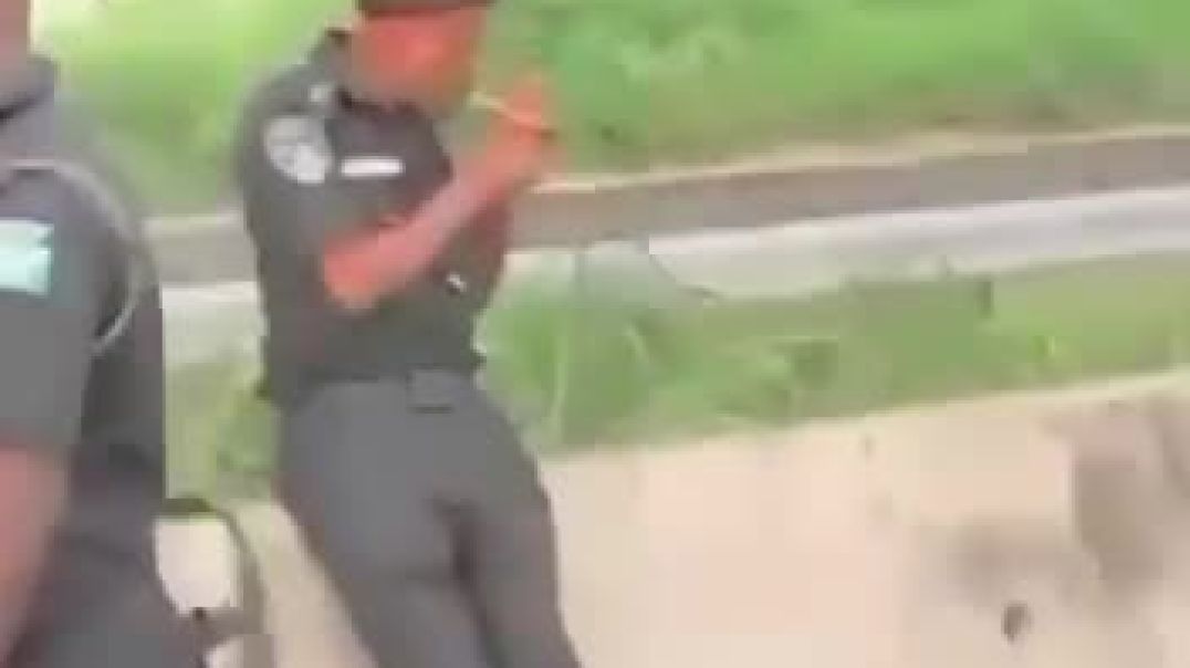 ⁣Earn daily rewards from "FreeBizTown Gift's Worldwide" Start your earning journey tod