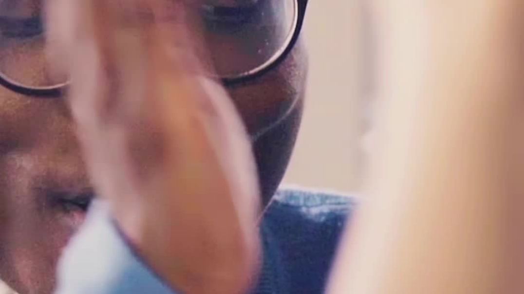 ⁣We did, we're live!