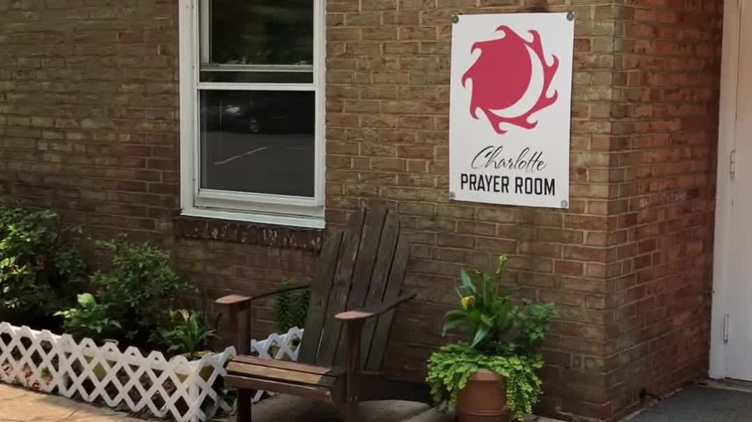 ⁣Charlotte Prayer Room • Charlotte, NC