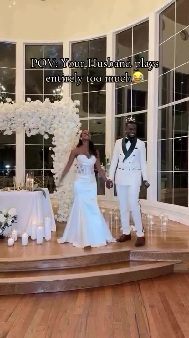 🤣👰🏾🤵🏾💍🖤