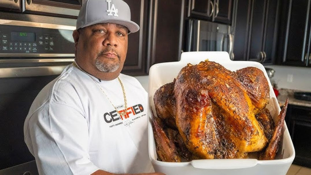 ⁣Best Brined and Roasted Thanksgiving Turkey with Stuffing You'll Ever Have!