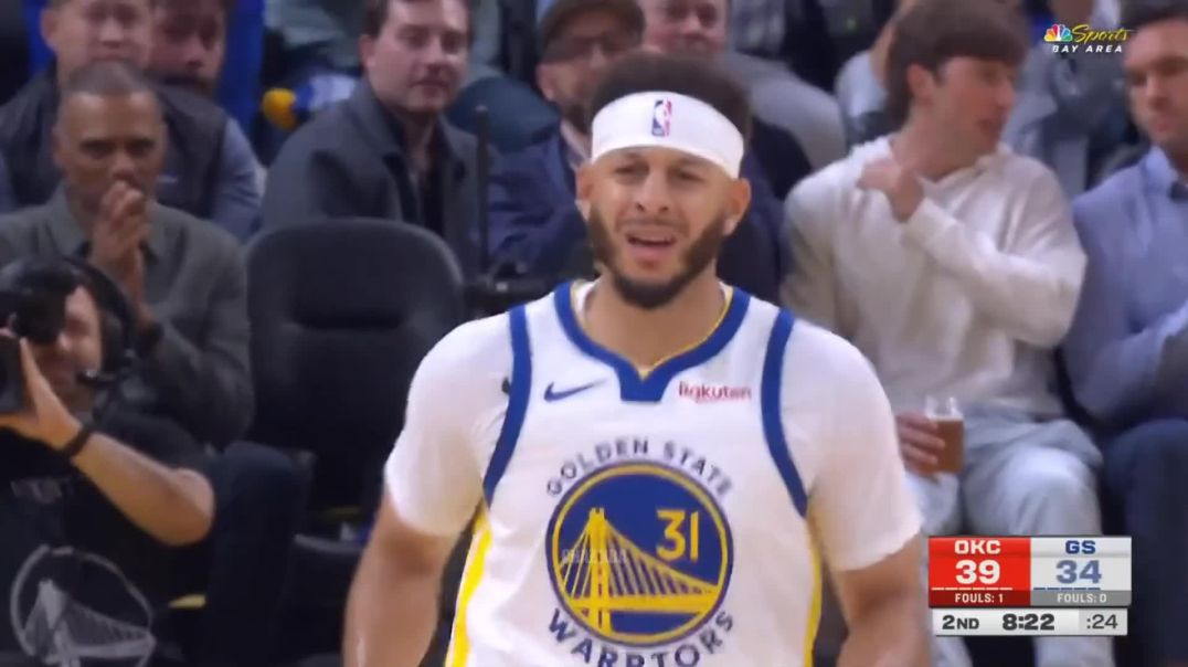 ⁣Steph Curry Cheers on his younger brother Seth Curry after scoring 14 points in debut with GS Warrio