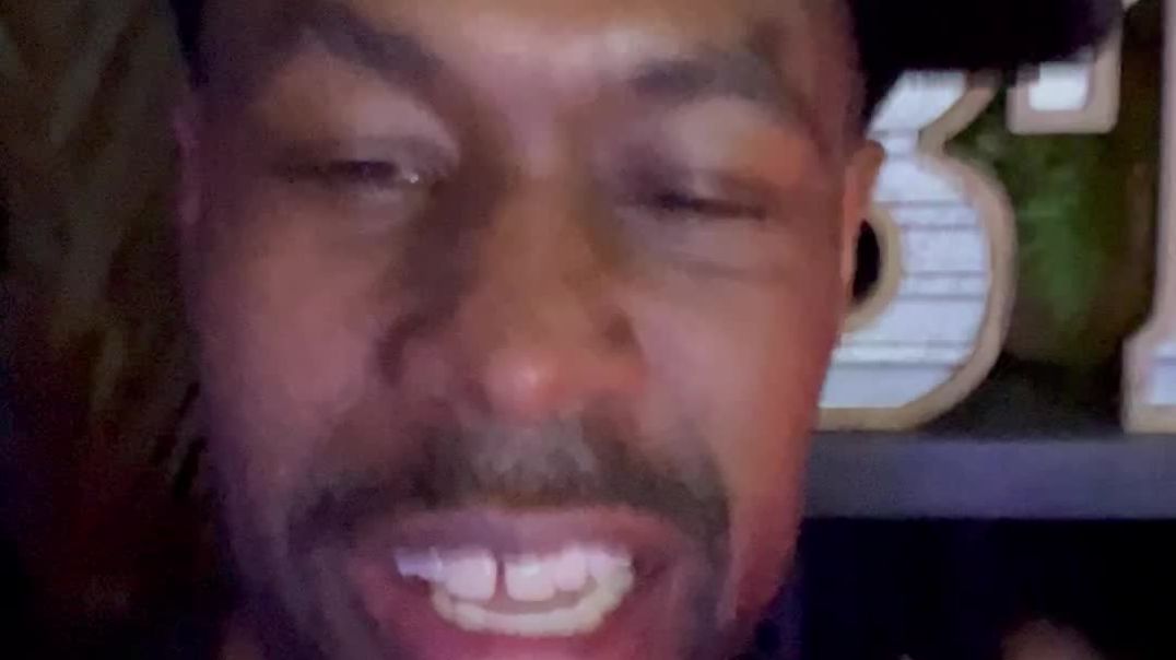 ⁣Let’s not focus on make money focus on making history