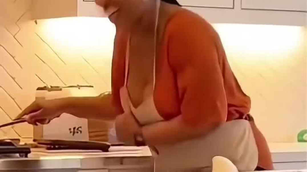 ⁣Access FreeBizTown Gifts Worldwide now with link in bio...