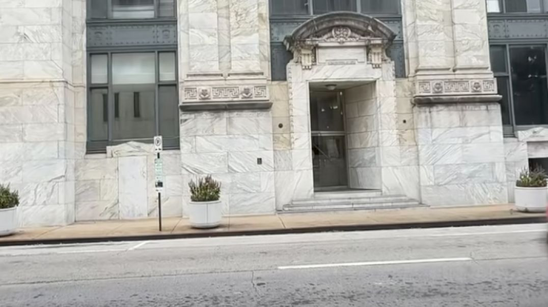 ⁣25 years later ...!