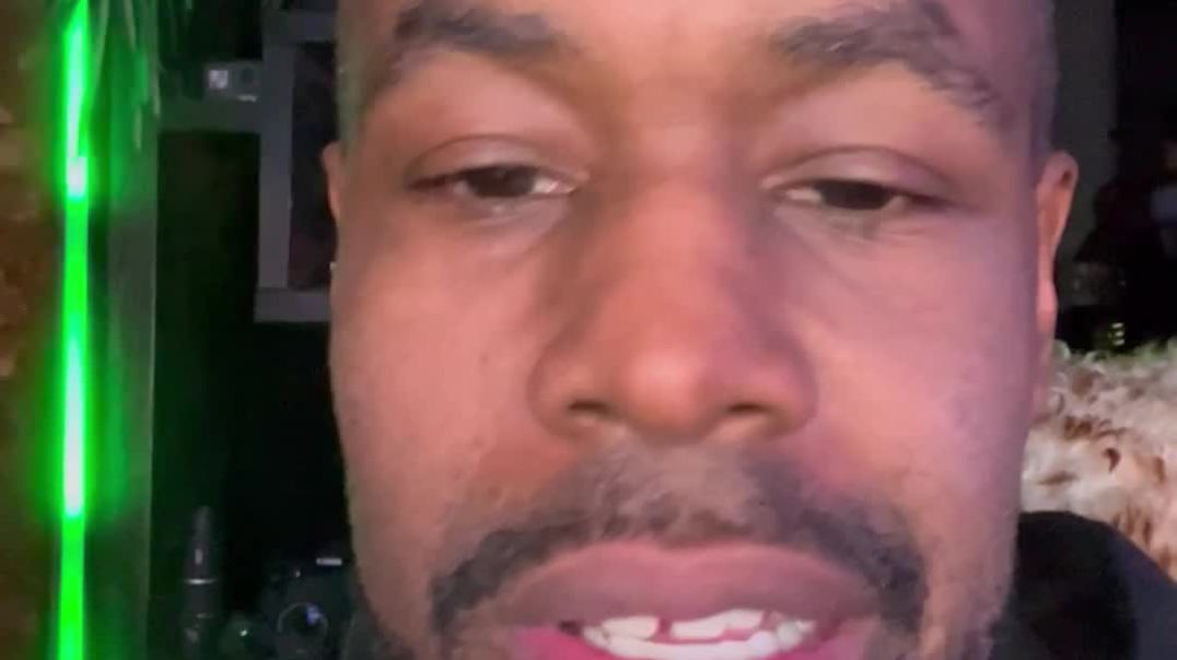 ⁣Spend atleast 10mins a day on TheBlackTube and watch how you elevate