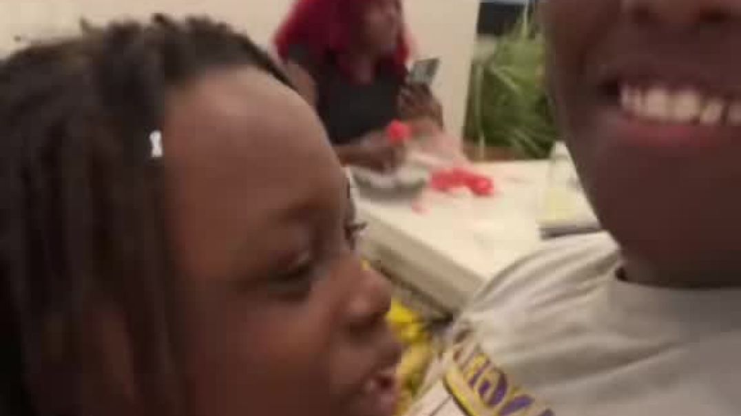 ⁣Make sure to follow my lil bro!