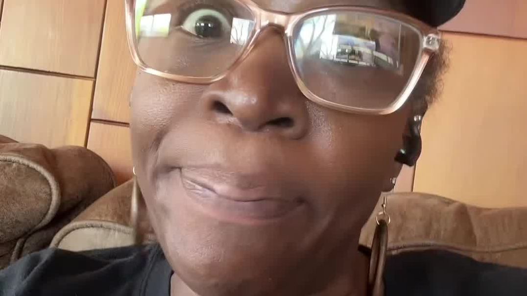 She just JEALOUS AND RACIST!