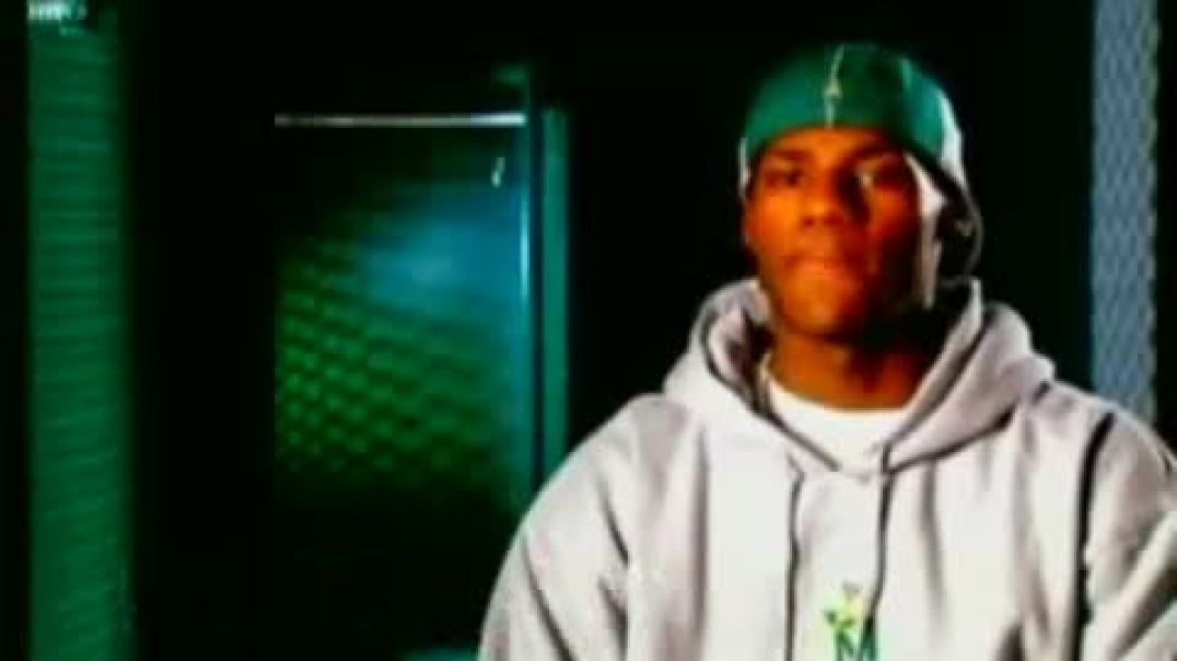 ⁣Lebron James BREAKS HOOP on Basketball Dunk in High School