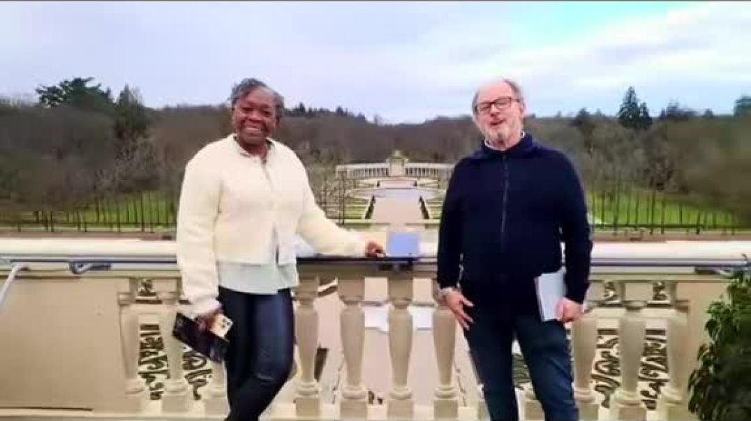 Royal Stroll: A Day at Paleis Het Loo in Apeldoorn