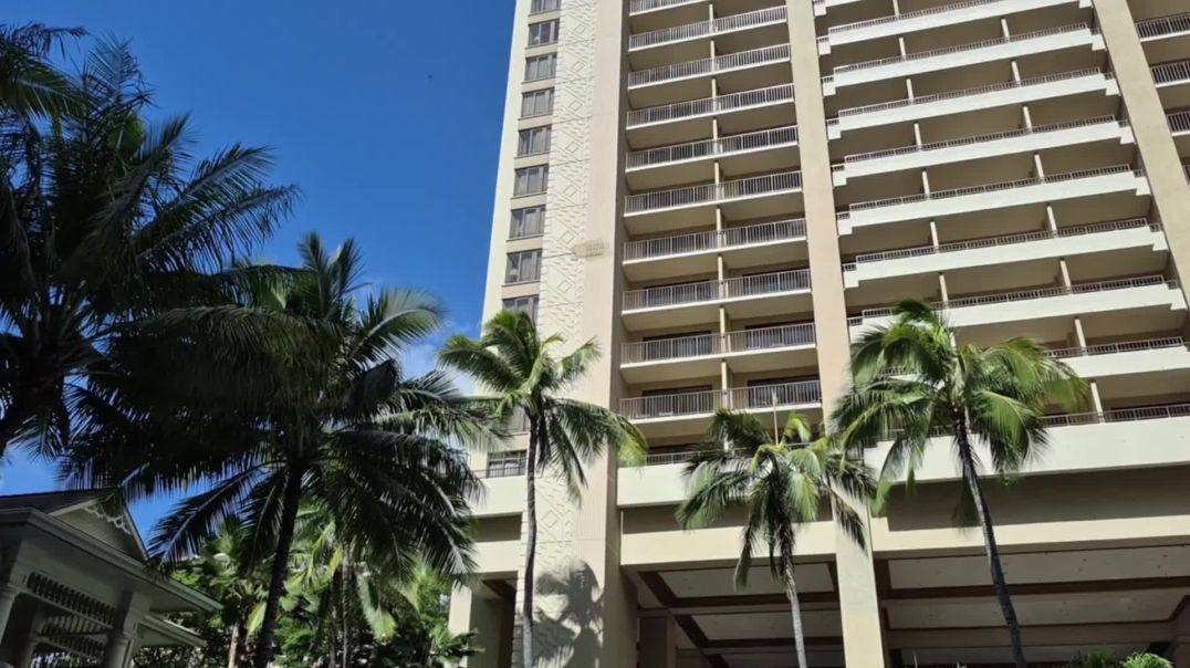 Visiting Hawaii!