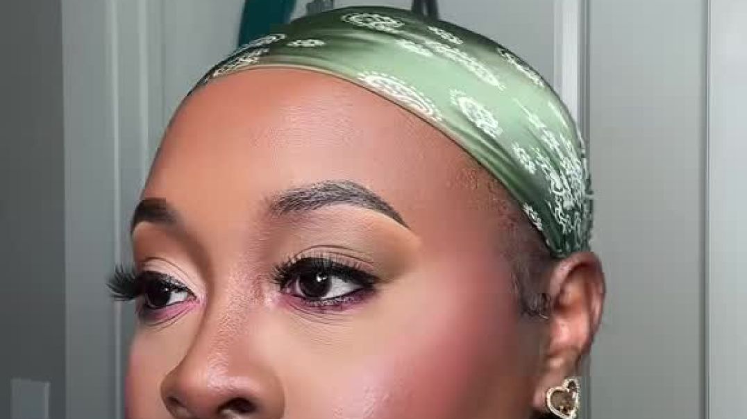 Soft glam