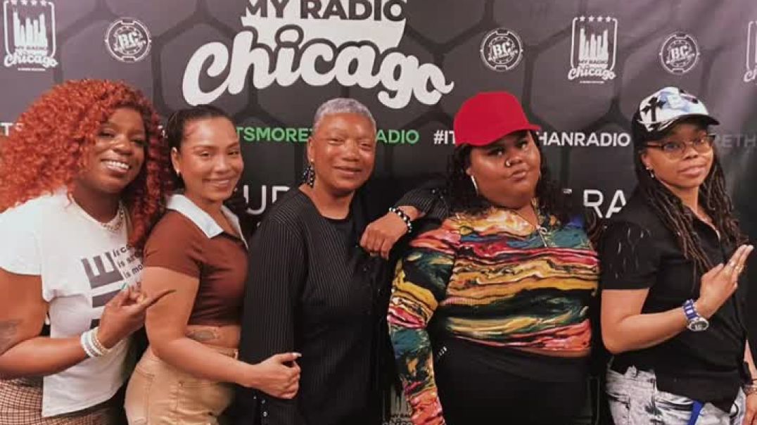 ⁣Tune in every Friday 🎙️