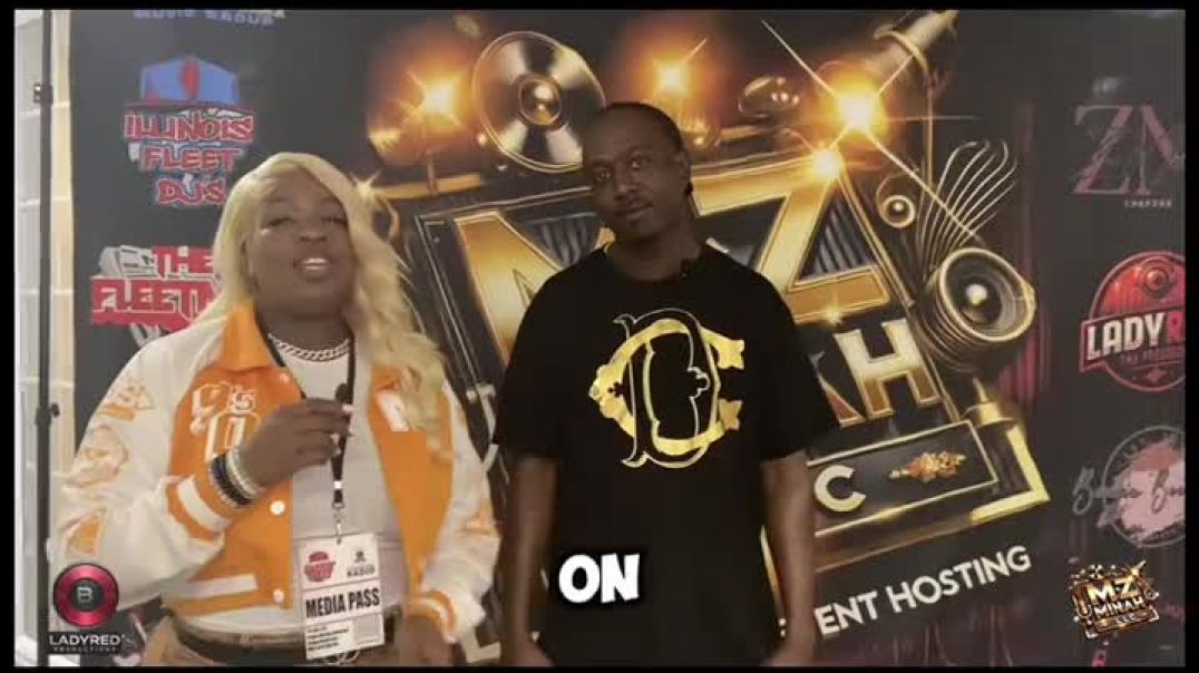 ⁣Mic Drop Dollas and Change