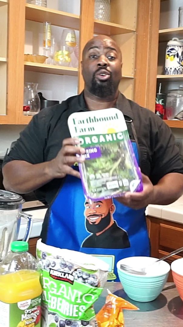 🍇🥭💪(Smoothie time) HOMESHOOL nutrition is very important for your homeschool kid #smoothie #greensmoothie