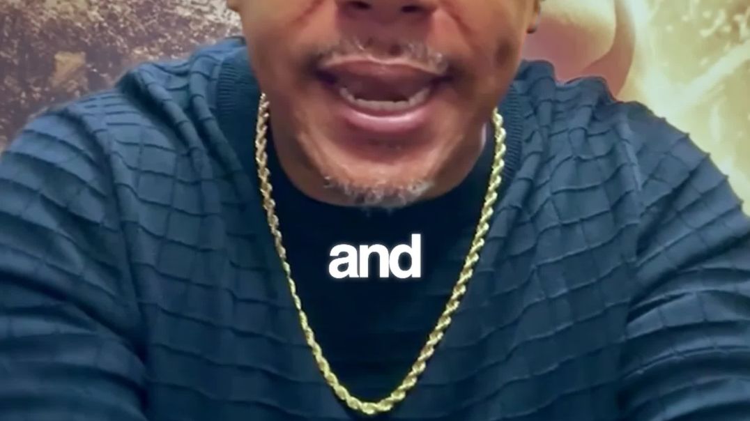 ⁣Become the kind of person AI cannot replace   DM "NASB" for more info #300 #recessionproof #[44