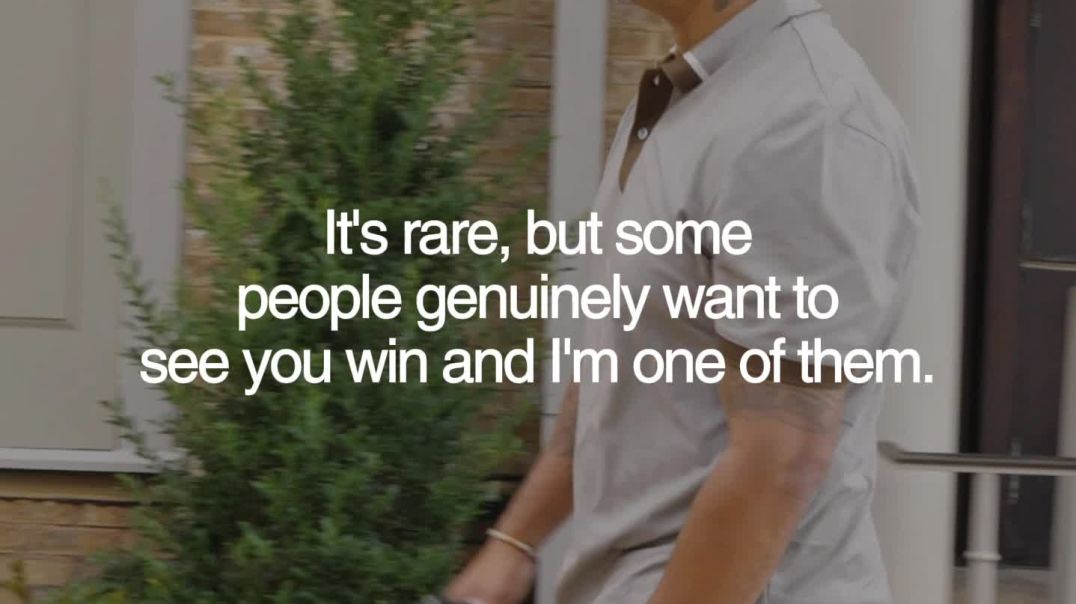 Keep going, keep growing, and keep becoming the person you’re meant to be. #300 #motivation #support