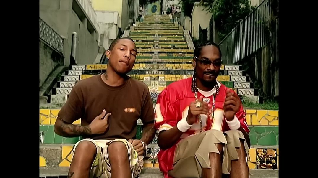 Snoop Dogg - Beautiful ft. Pharrell Williams