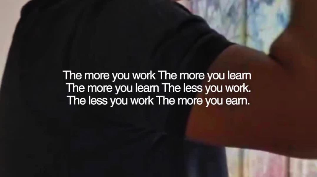 ⁣The smarter you work, the more you earn. #300 #smartwork #success