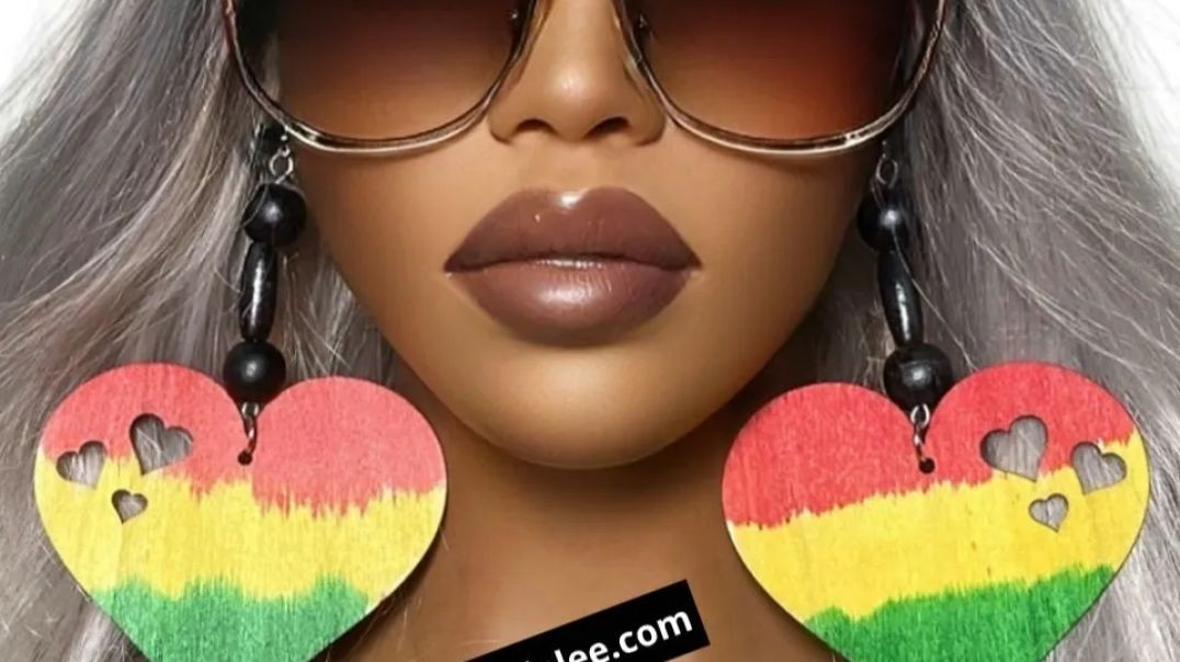 ⁣Statement Earrings by Razonda Lee
