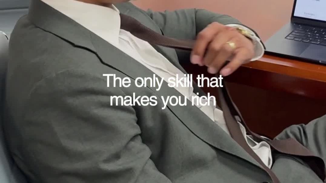 ⁣Sales is one of the most powerful skills you can develop. #300 #sales #skill